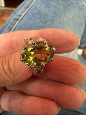 Heart-Cut Green Peridot Cocktail Ring - Unbranded